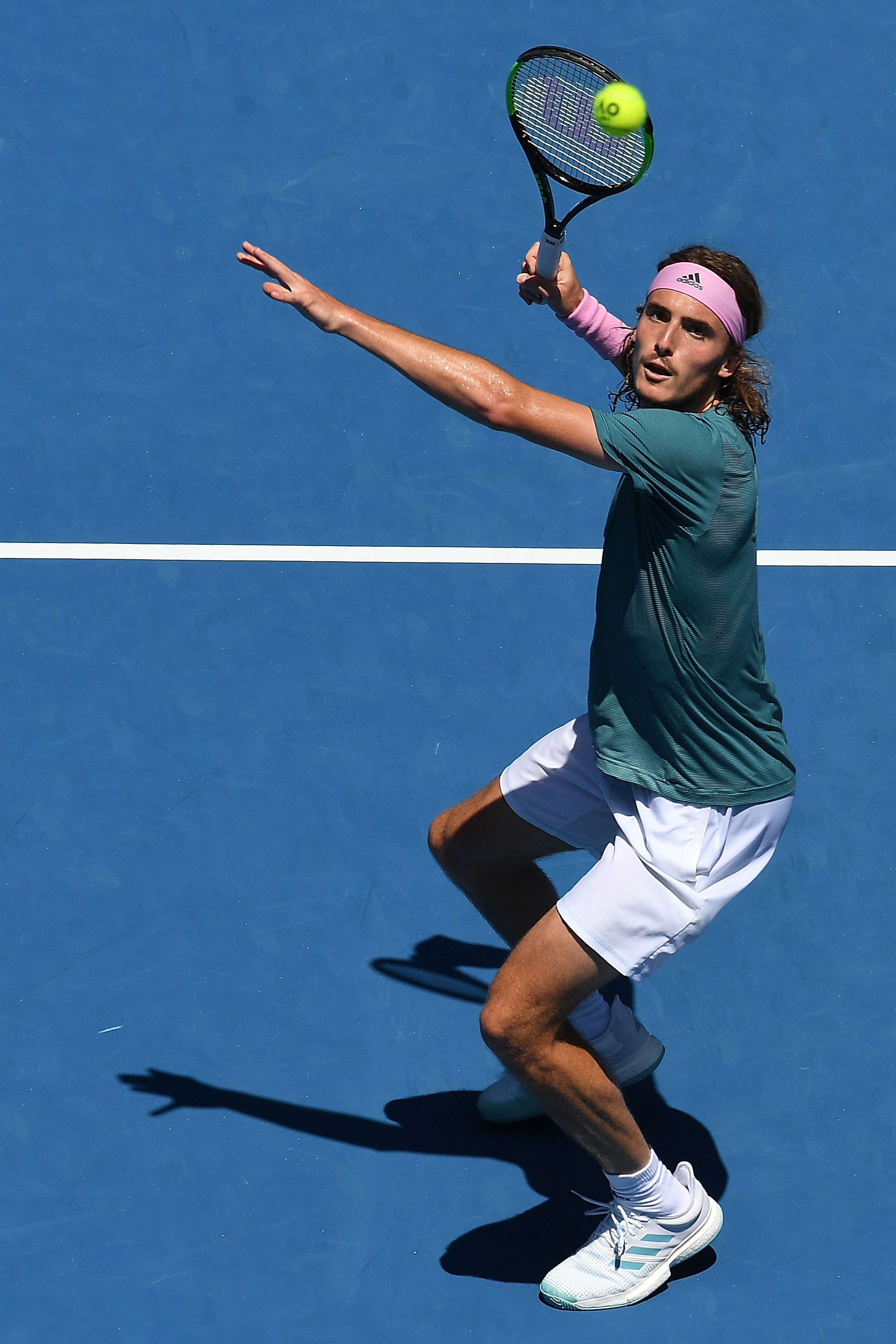 戴维斯杯绝杀美网,西西帕斯高光表现 戴维斯杯绝杀美网,西西帕斯高光表现